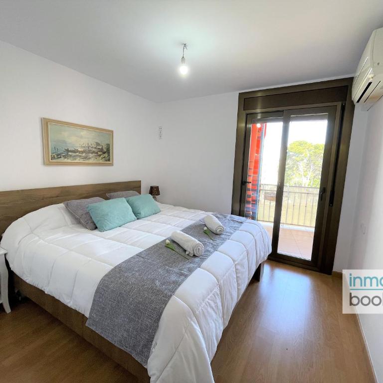 Paradis Sant Sebastian , climatizado y con piscina - Three-Bedroom Apartment - 33