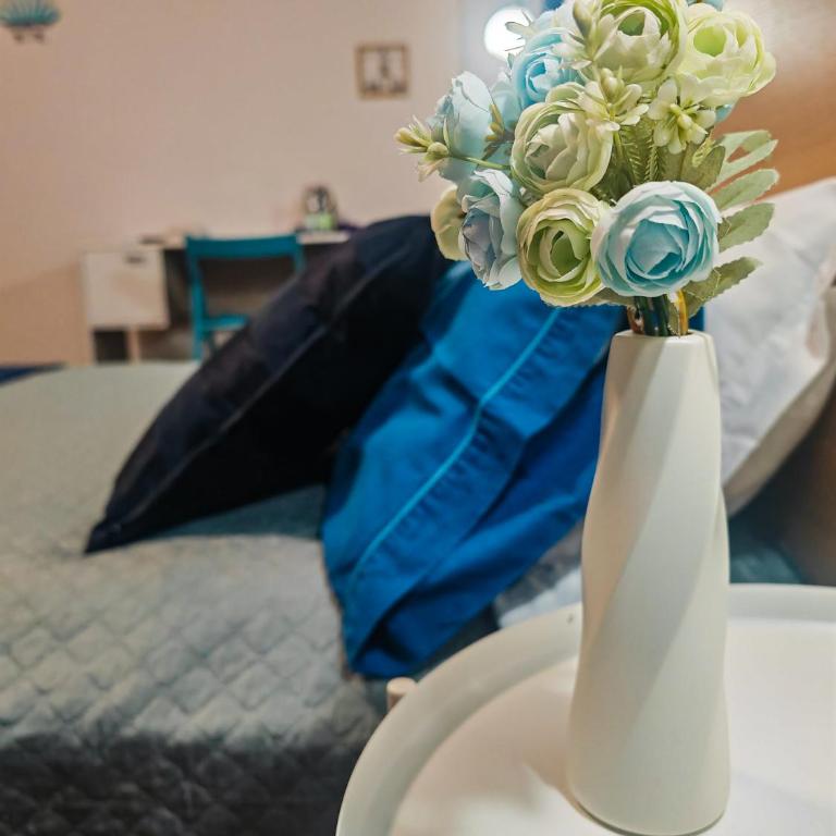 Ament's B&B - Camera Matrimoniale con Bagno Privato Esterno - 3