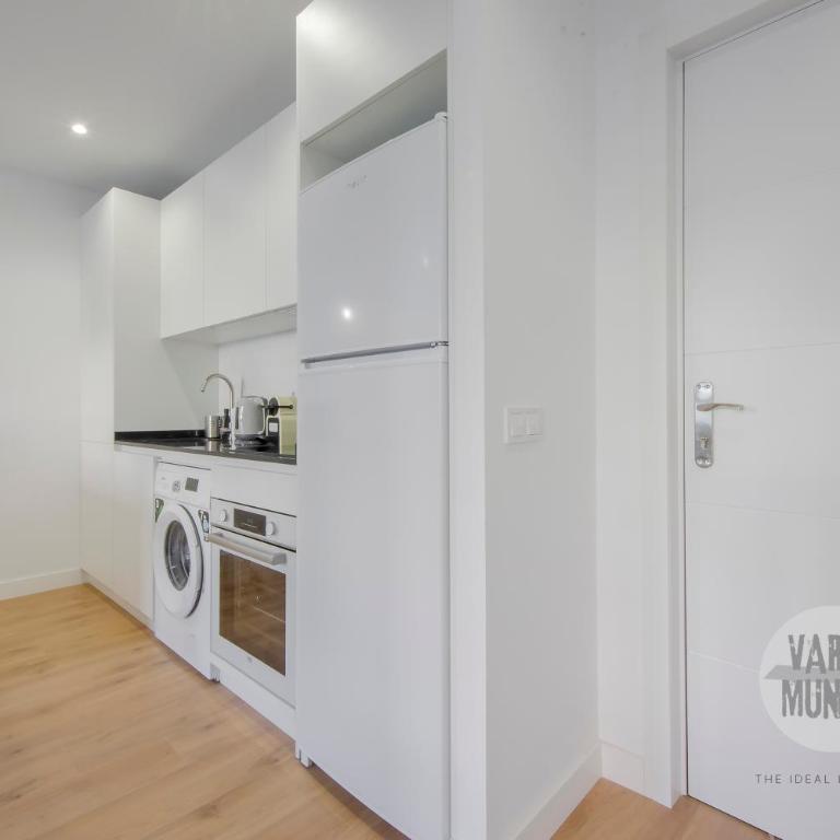 Descanso con parking para 4, vive la Latina - One-Bedroom Apartment - 8