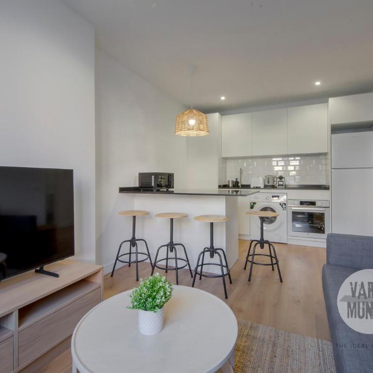 Descanso con parking para 4, vive la Latina - One-Bedroom Apartment - 11