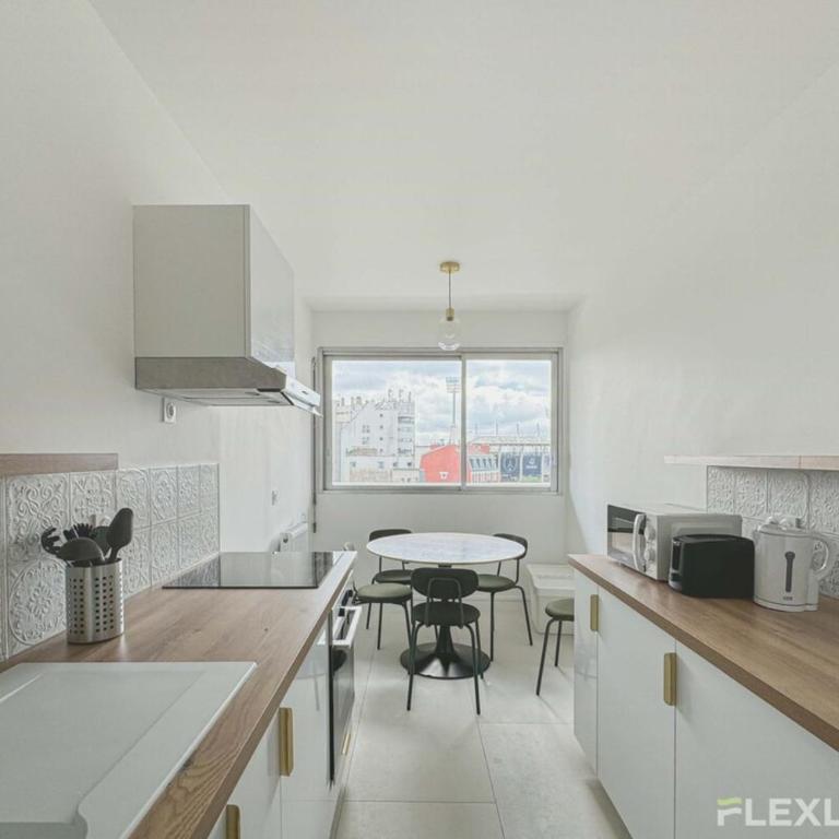 Flexliving - whole apartment - Mouchez - Appartamento - 70