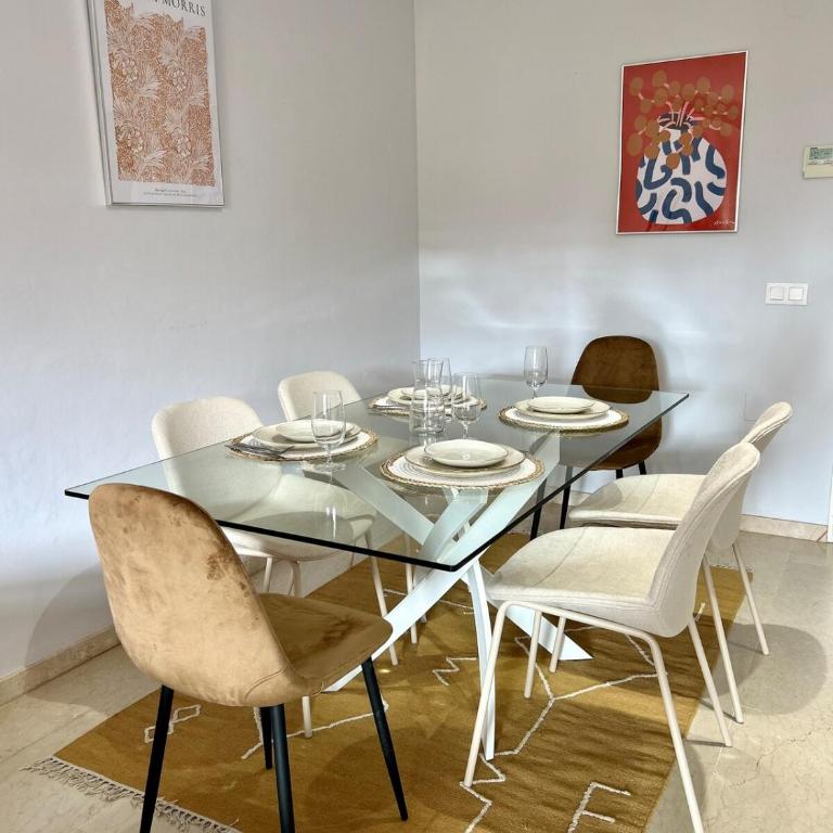 Newly Furnished Central Elviria - Apartment - 15