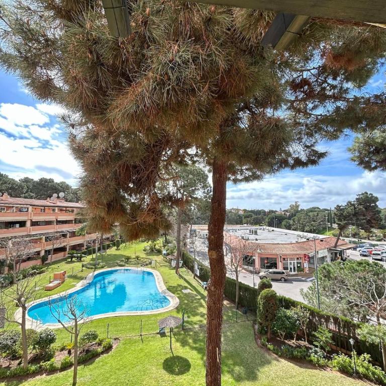 Newly Furnished Central Elviria - Apartment - 21