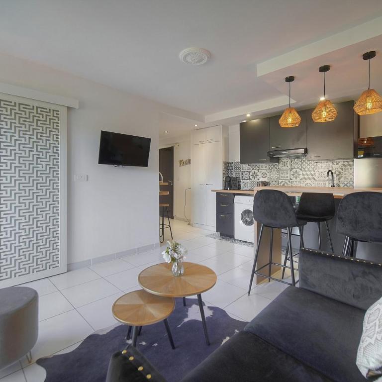 Isa - Clim - WiFi - Balcon - VCA - Appartement 1 Chambre - 17