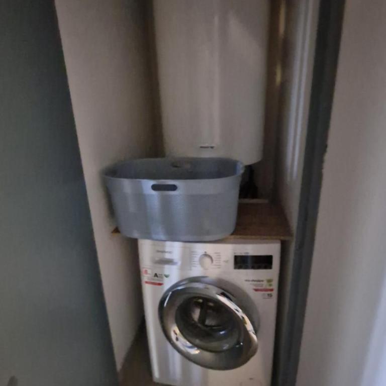 Appartement T3 proche centre-ville NARBONNE - Apartment mit 2 Schlafzimmern - 10