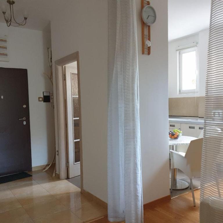 Victor Apartments - Apartman s 1 Spavaćom Sobom i Terasom - 2