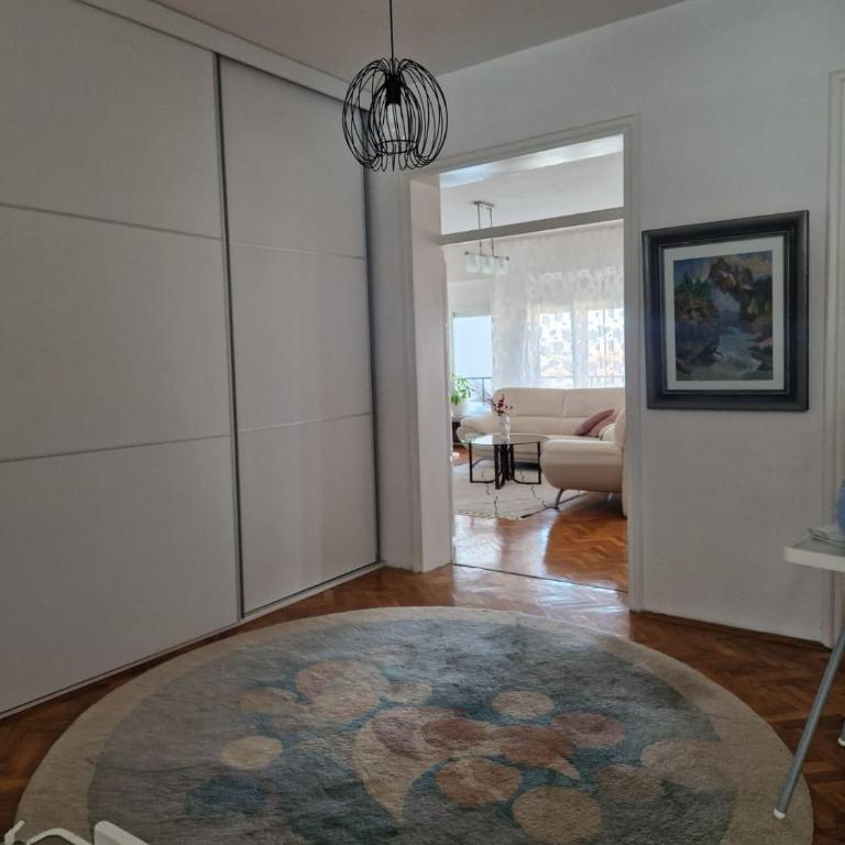 Apartman Pasha - One-Bedroom Apartment - 9