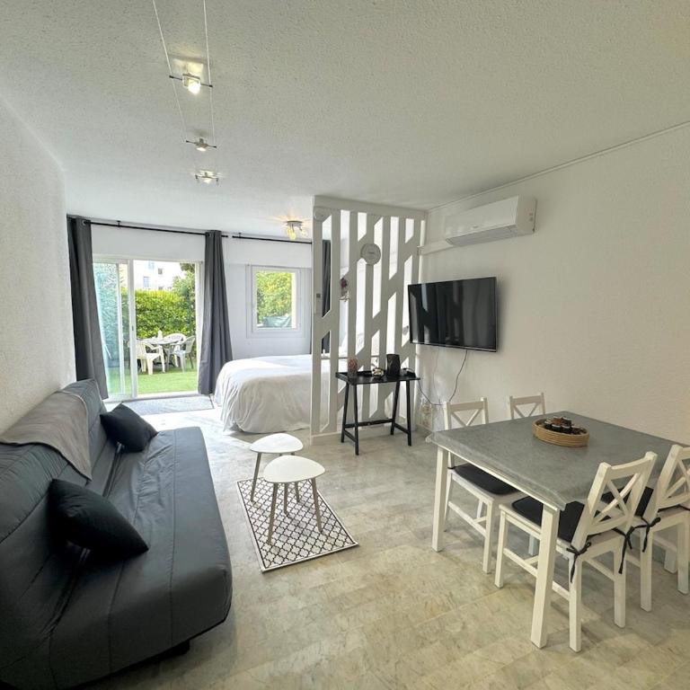 Appartement - Cap d'Agde - Apartment mit Gartenblick - 1