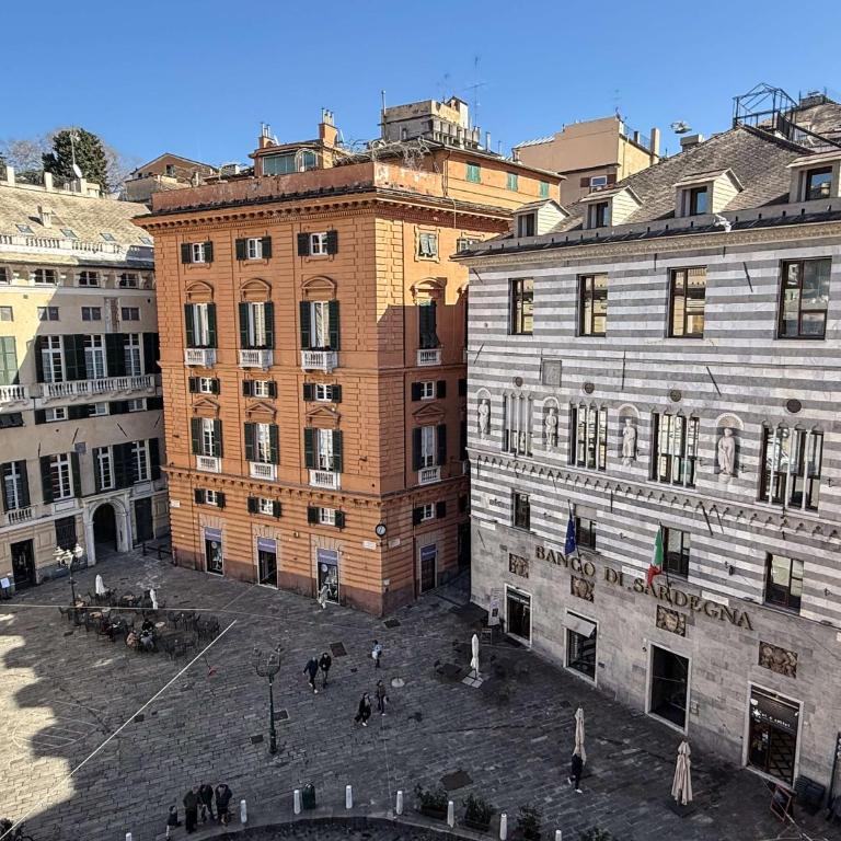 Best Western Hotel Metropoli - Family Room with One King and One Single Bed and City View - Non-Smoking - 2