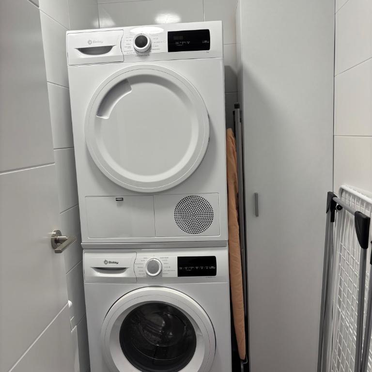 Alojamiento A Perla - Two-Bedroom Apartment - 10