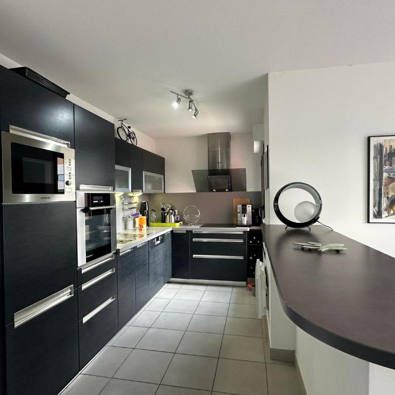 Sète : Superbe 4 pièces climatisé avec terrasse et parking - FR-1-472-194 - Appartement - 12