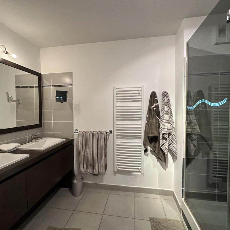 Sète : Superbe 4 pièces climatisé avec terrasse et parking - FR-1-472-194 - Appartement - 19