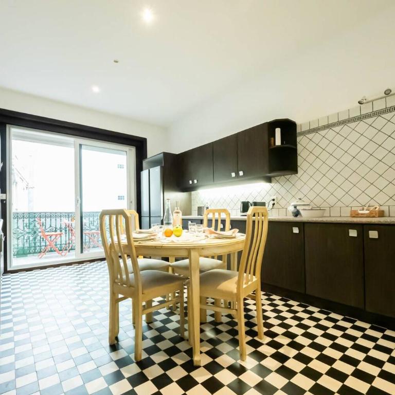 Appartement cœur de ville 4 chambres - 10 pers - Apartment - 4