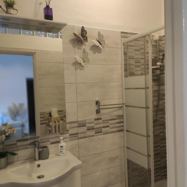 Casa di Ana 1 affittacamere - Camera Matrimoniale/Doppia con Letti Singoli con Bagno in Comune - 8