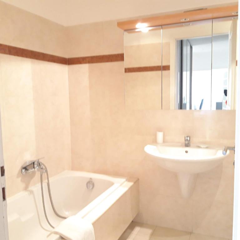 Luxueux 3P en plein cœur de Nice - Appartement 2 Chambres - 5