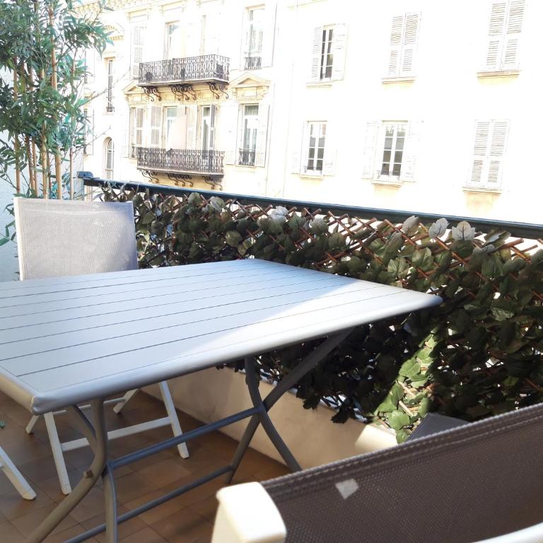 Luxueux 3P en plein cœur de Nice - Appartement 2 Chambres - 34