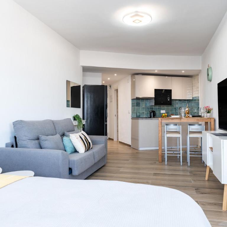 MalagaSuite Modern Studios with Pool - Apartamento con vistas - 2