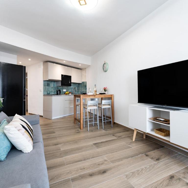 MalagaSuite Modern Studios with Pool - Apartamento con vistas - 8