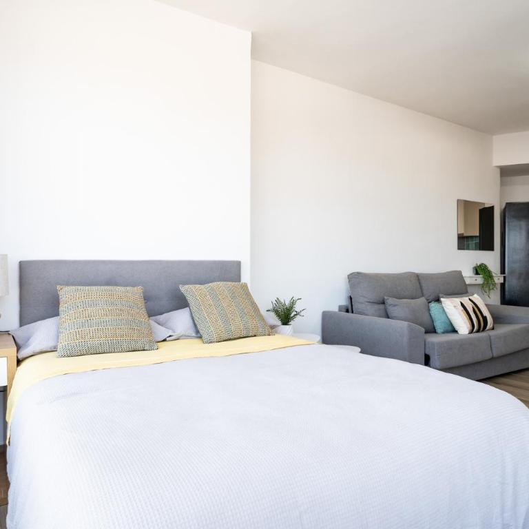 MalagaSuite Modern Studios with Pool - Apartamento con vistas - 13