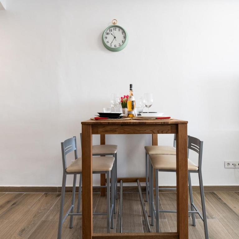 MalagaSuite Modern Studios with Pool - Apartamento con vistas - 21
