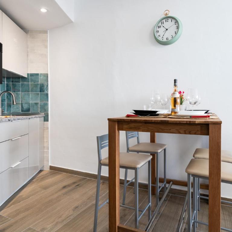 MalagaSuite Modern Studios with Pool - Apartamento con vistas - 22