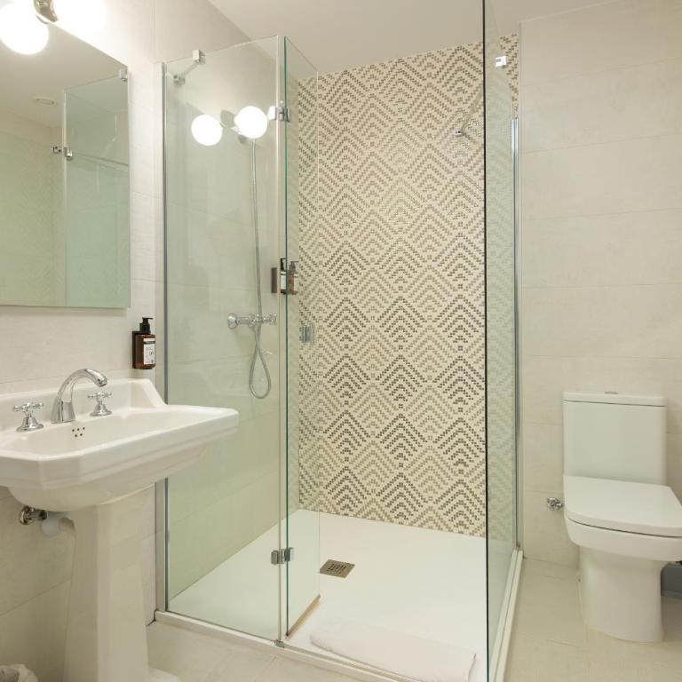 Hostal Boutique Es Portalet - Habitación Doble Superior con balcón - 9