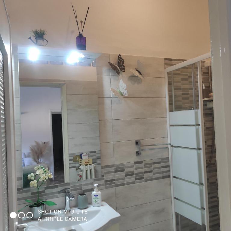 Casa di Ana 1 affittacamere - Camera Matrimoniale/Doppia con Letti Singoli con Bagno in Comune - 3