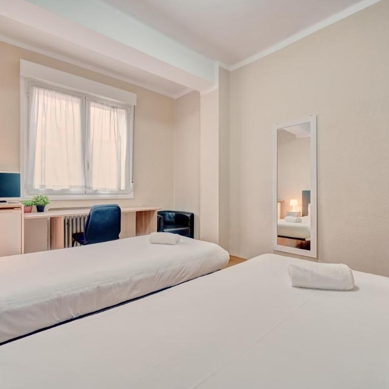 Monasterio - Four-Bedroom Apartment - 27