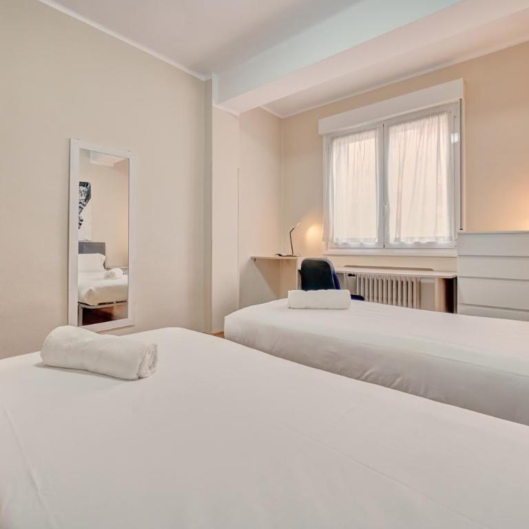 Monasterio - Four-Bedroom Apartment - 28