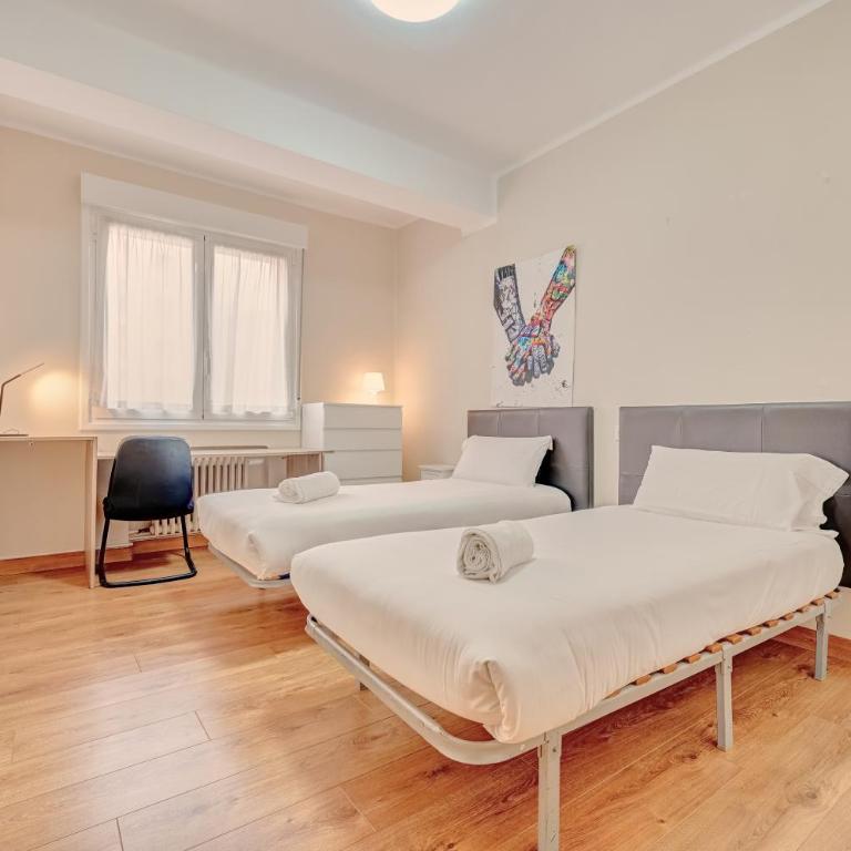Monasterio - Four-Bedroom Apartment - 14