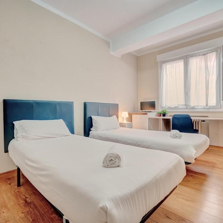 Monasterio - Four-Bedroom Apartment - 16