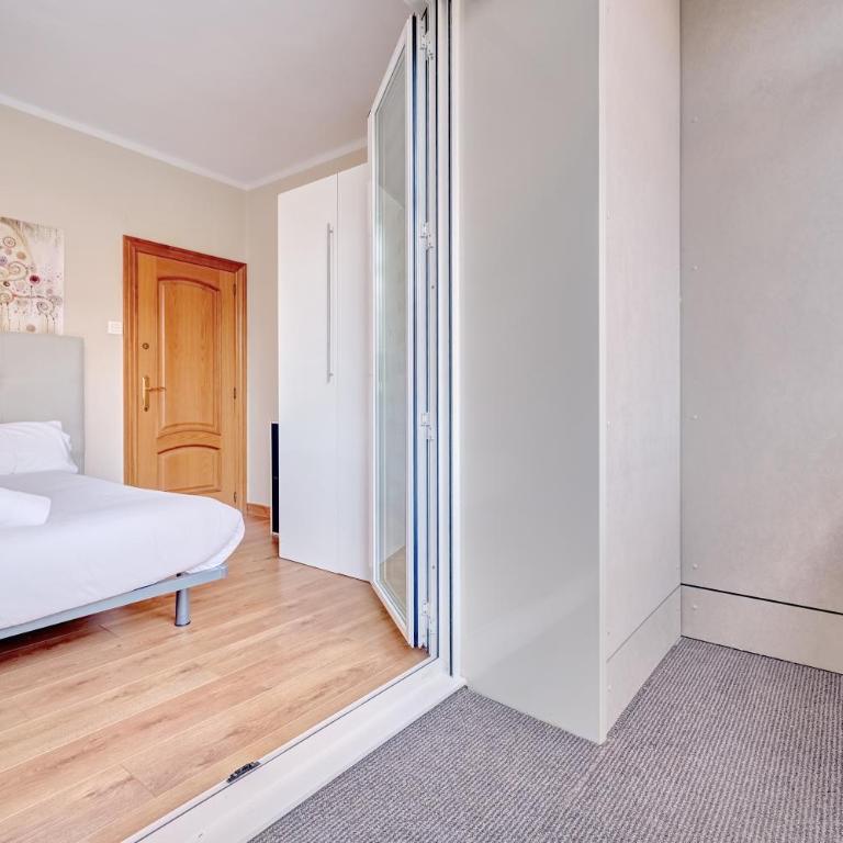 Monasterio - Four-Bedroom Apartment - 23