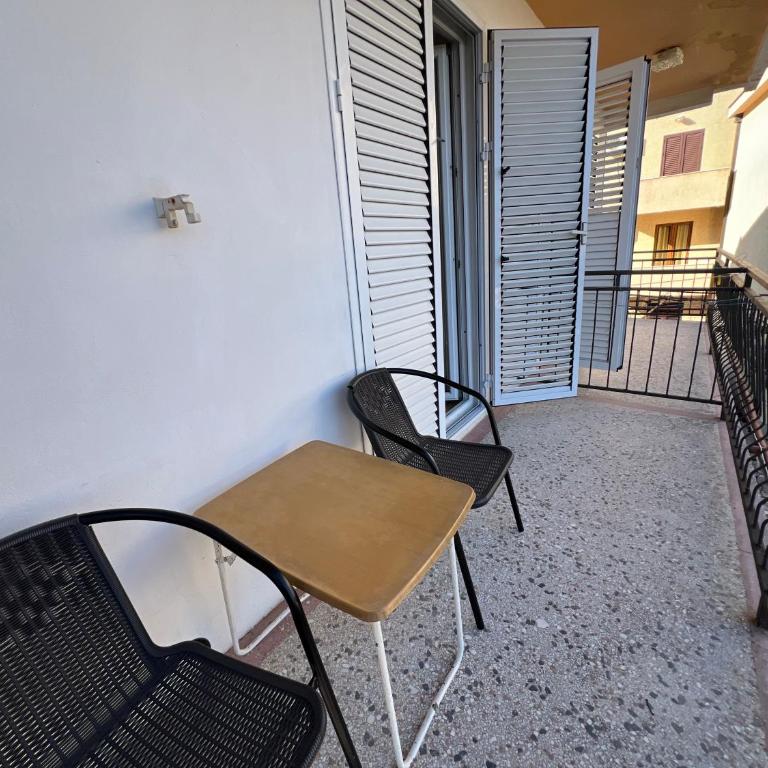 Guest House Plima 2 - Dvokrevetna Soba sa Bračnim Krevetom i Zajedničkim Kupatilom - 2