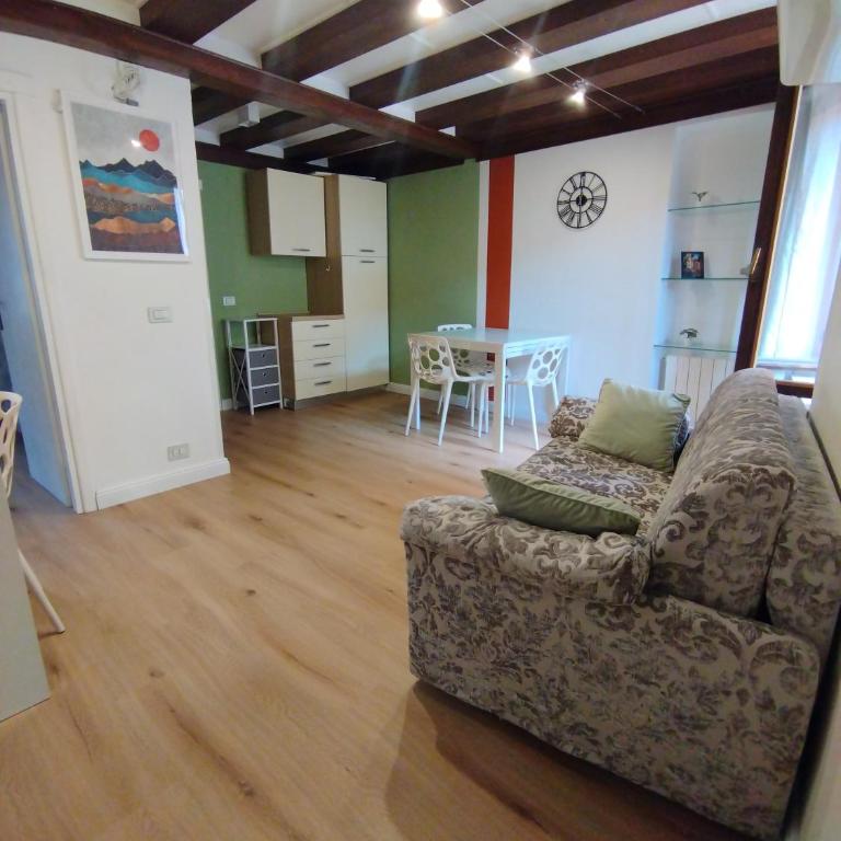 AL VICOLETTO - One-Bedroom Apartment - 10