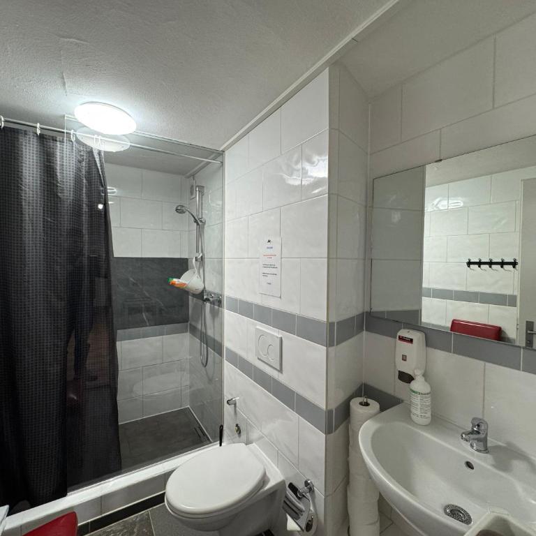 Downtown Family&Friends - One-Bedroom Apartment - 9
