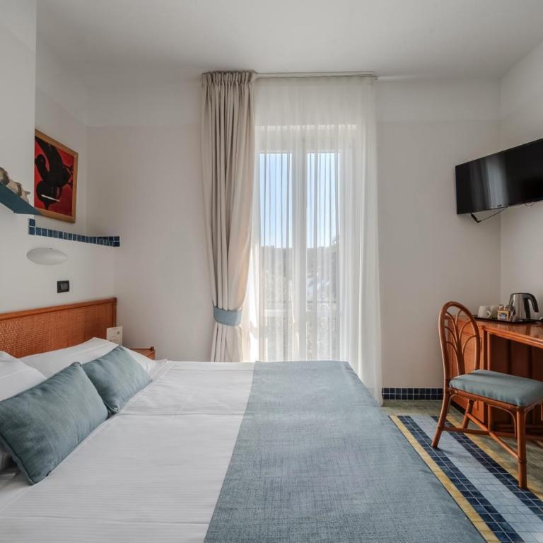 Hotiday Porto Venere Le Grazie - Dreibettzimmer - 4