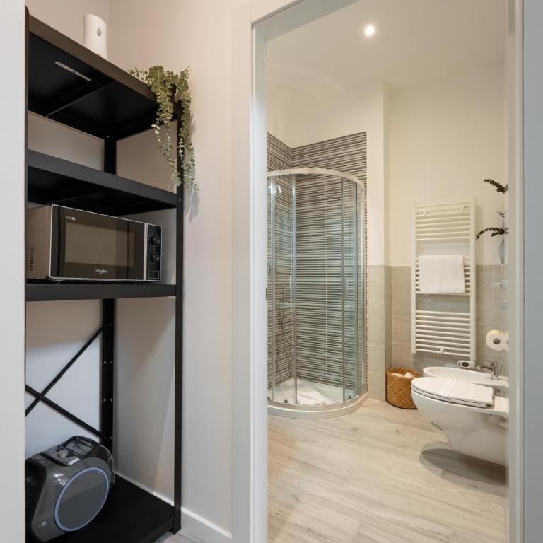 Via della Villa Demidoff, 64 d - Florence Charming Apartments - New Bright Apartment with Tram 50m and Free Parking - Appartamento con 1 Camera da Letto - 19