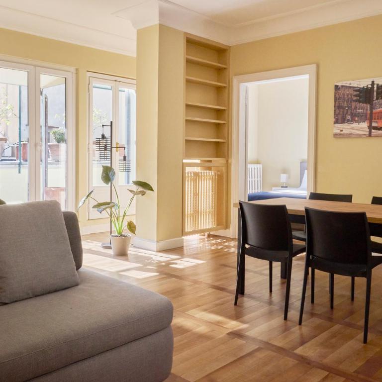 Milan Retreats Duomo Carrobbio - Two-Bedroom Deluxe Apartment with Balcony - Via dei Piatti 4 - 4