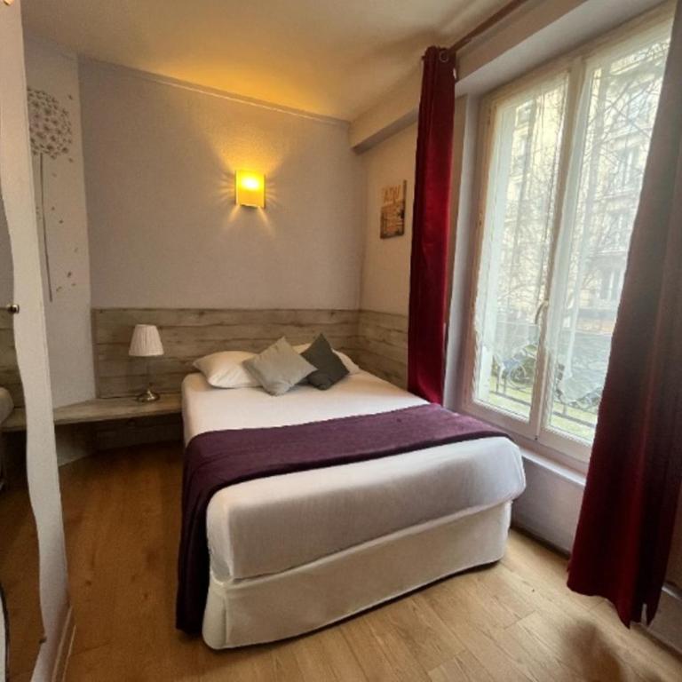 Alliance Hôtel Paris - Chambre Double avec Salle de Bains Privative - 9