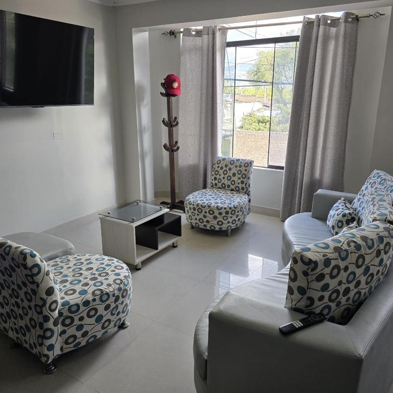 Departamento completo acogedor y con estacionamiento - Apartamento de 2 dormitorios - 7