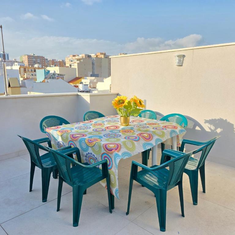 ArtHouse Sky Terrace 120 m from Beach - Casa de 3 dormitorios - 13