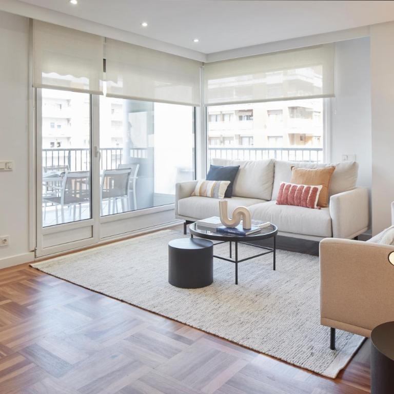 Baihaus by FeelFreeRentals - Apartamento de 3 dormitorios - 2