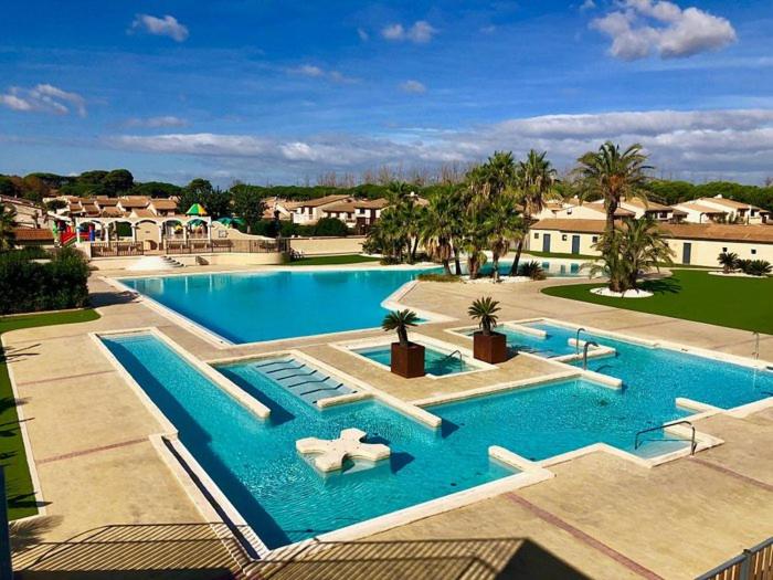 Maison tout confort 4 ch 8p domaine privé avec piscines, et plage à 10 min à pied - Maison 4 Chambres - 49