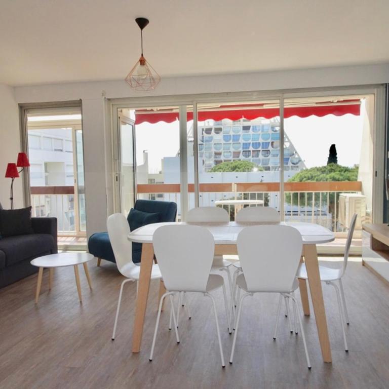 PGH N13 - Centre-Ville, Port avec Parking Privé - One-Bedroom Apartment - 11