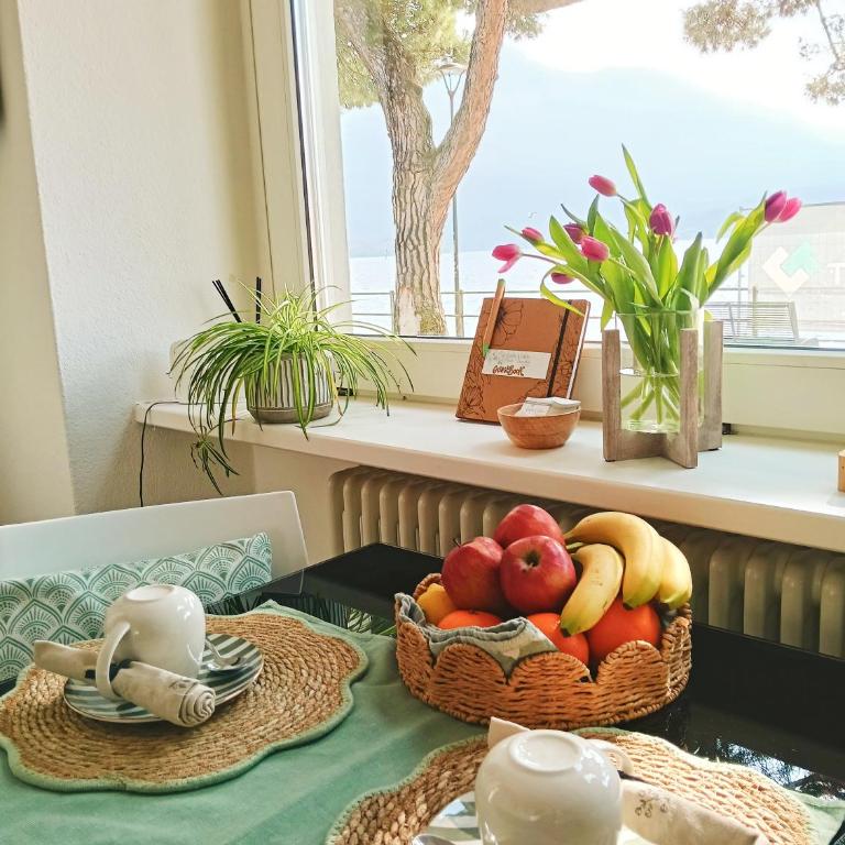 Lake Como PORTO VECCHIO - Charming Lakefront Apartment in the Heart of Domaso - Appartamento con 1 Camera da Letto - 17