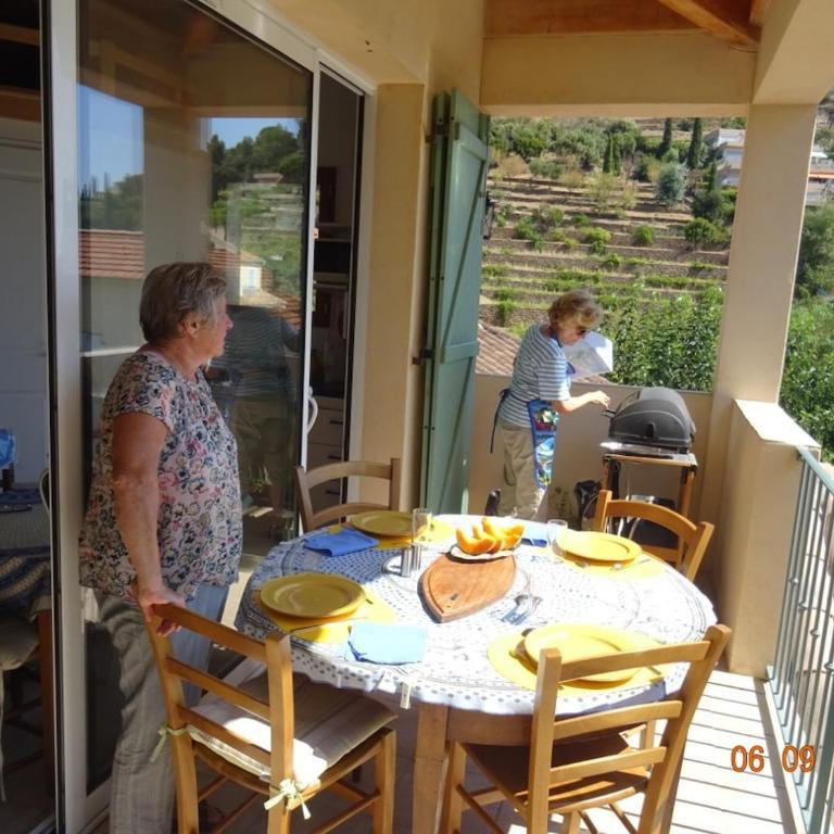 bastidon, 5 people near beach, sea view, quiet - Appartamento Familiare con 2 Camere da Letto e Vista - 9