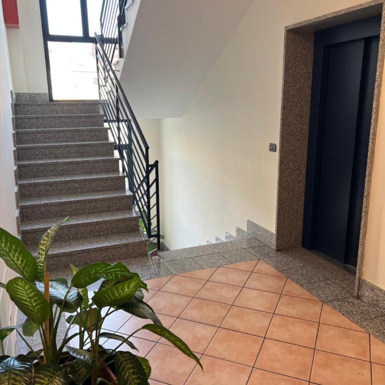 Turin Bicerin White - Studio Apartment with One Double Bed - 28