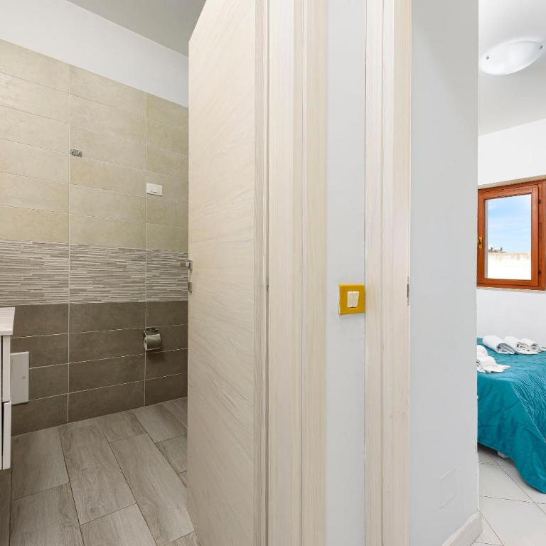 Bilocale Piano Terra a 400 mt dal mare - Appartamento Deluxe con 1 Camera da Letto - 12