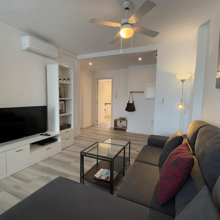 Stylish & sunny beach apartment with pool - Apartamento Deluxe de 3 dormitorios - 20