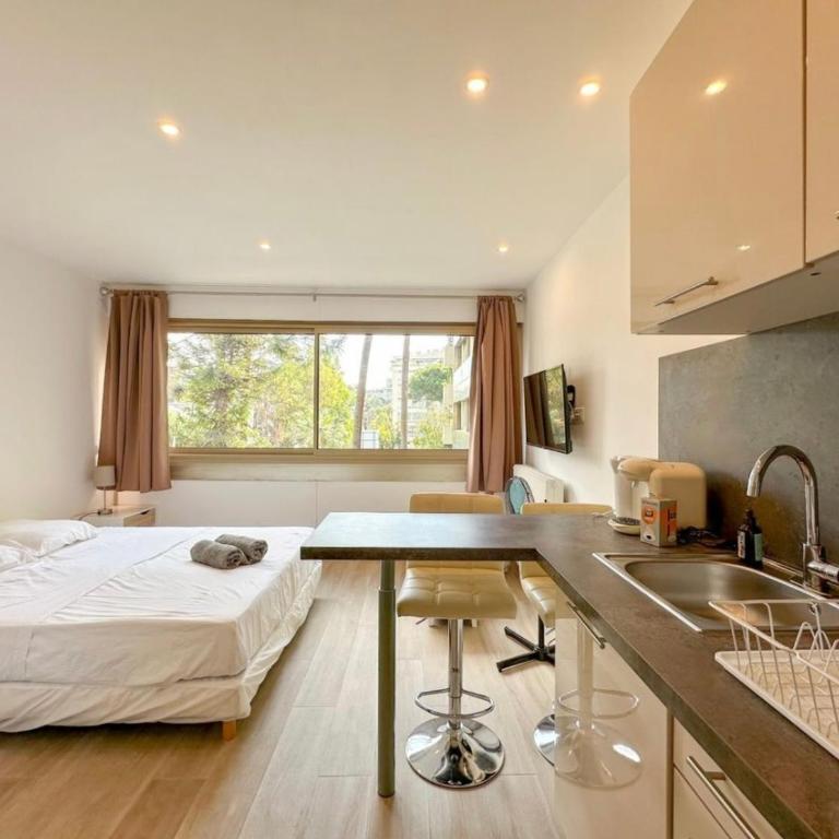 Studio Moderne Cannes - Parking - Proche de la plage - Appartement 1 Chambre - 2